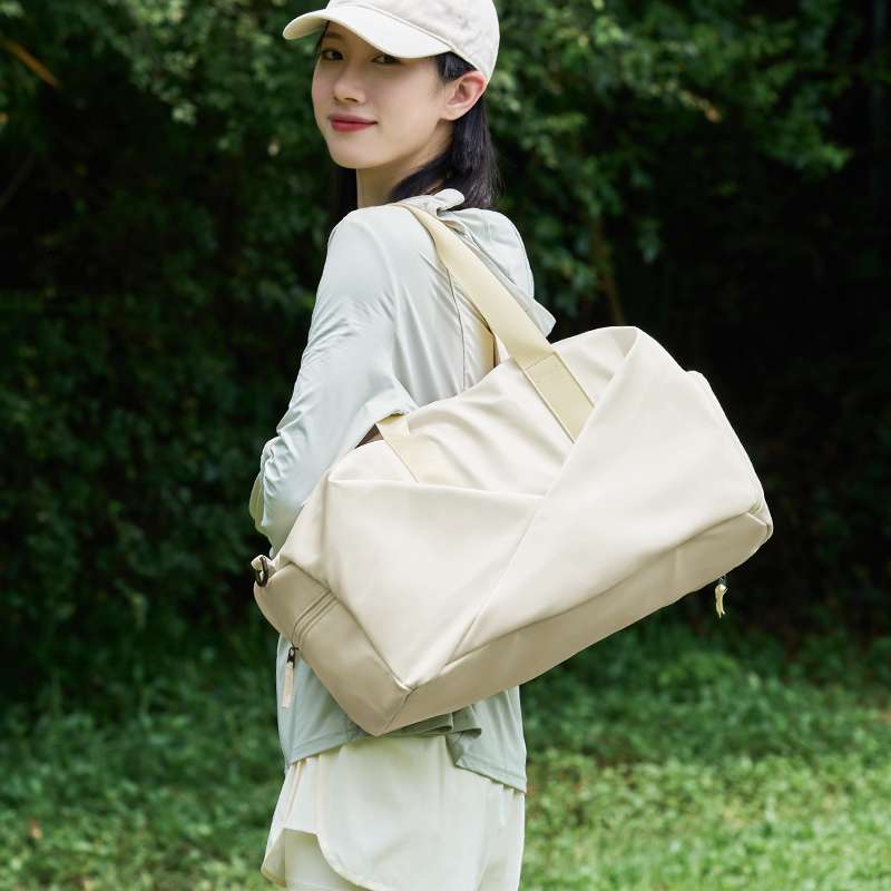 多機能スポーティーボストンバッグ 25L