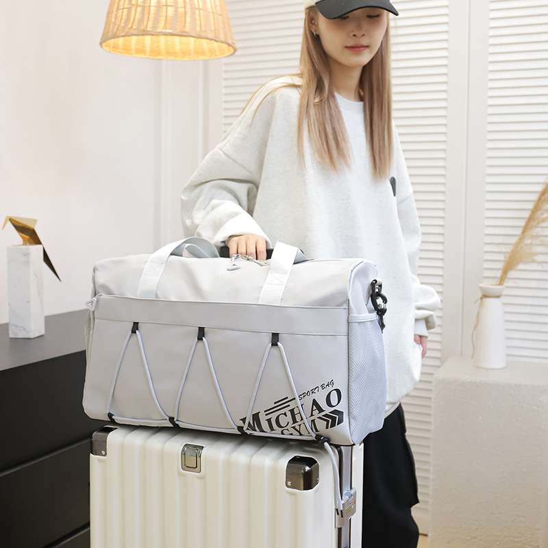大容量スポーツ ボストンバッグ 30L