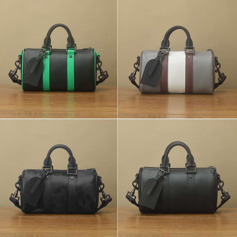 上品な2トーン ミニボストンバッグ