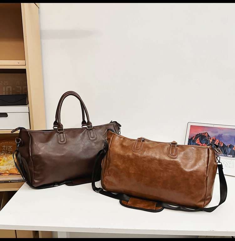 大容量レザー調トラベルボストンバッグ 35L