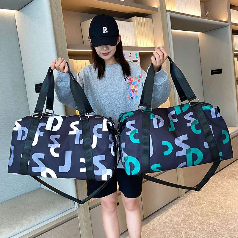 アルファベットデザイン スポーティボストンバッグ 30L