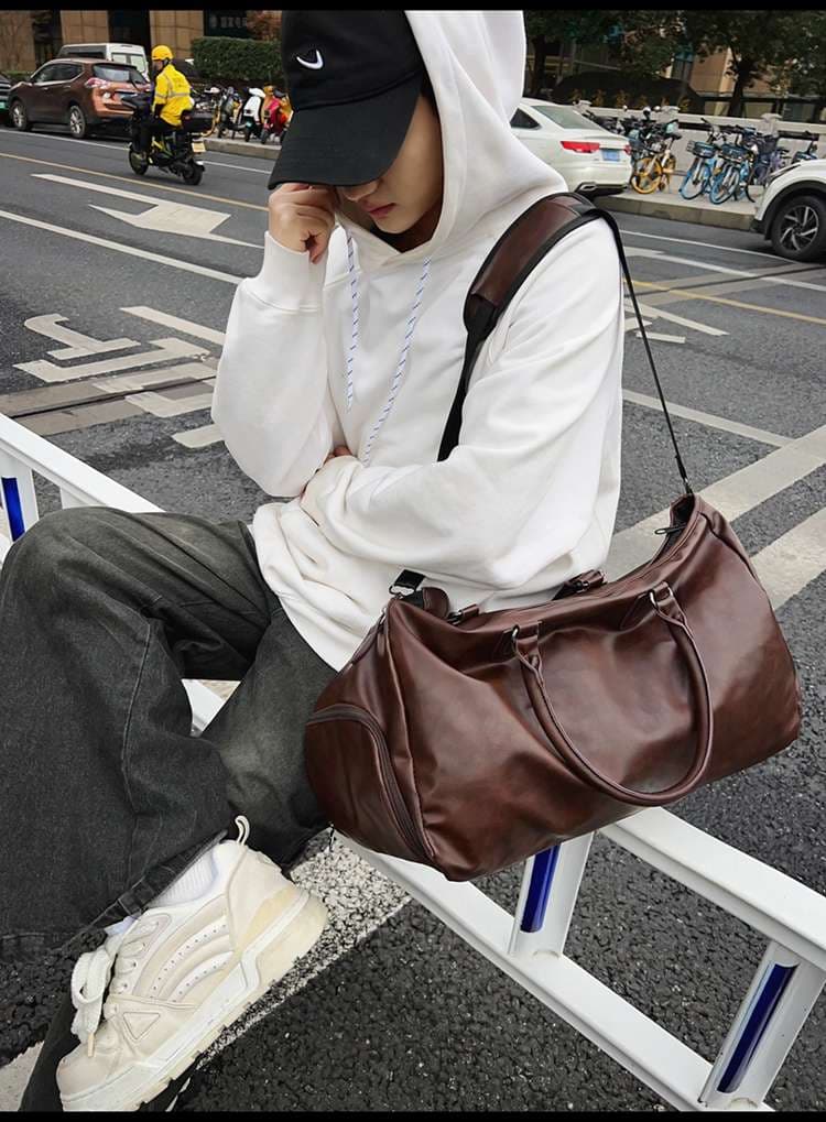 大容量レザー調トラベルボストンバッグ 35L