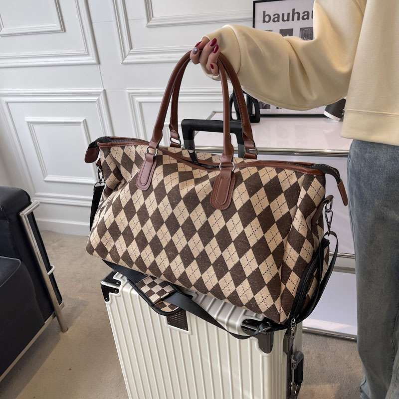 アーガイル柄ボストンバッグ 30L