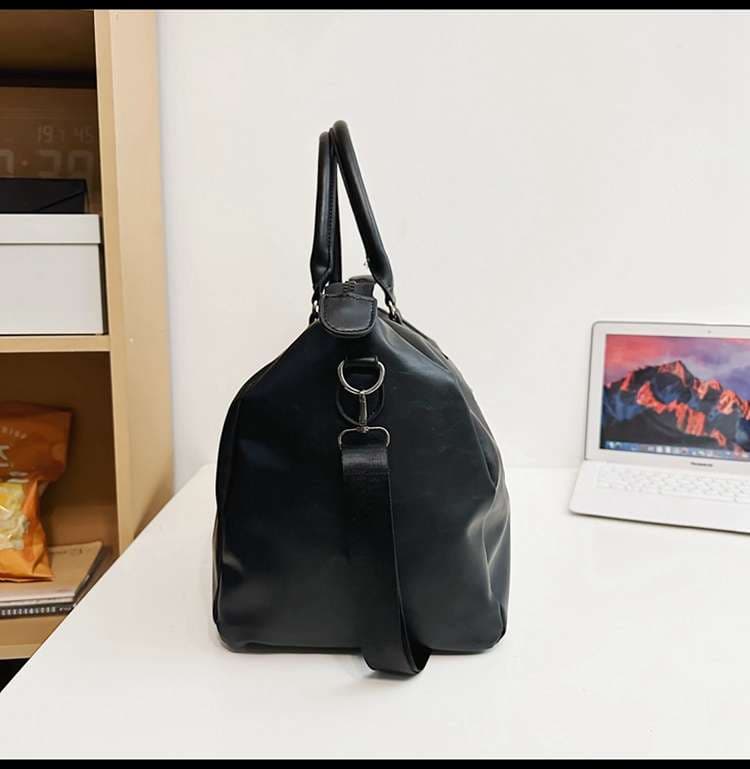 大容量レザー調トラベルボストンバッグ 35L
