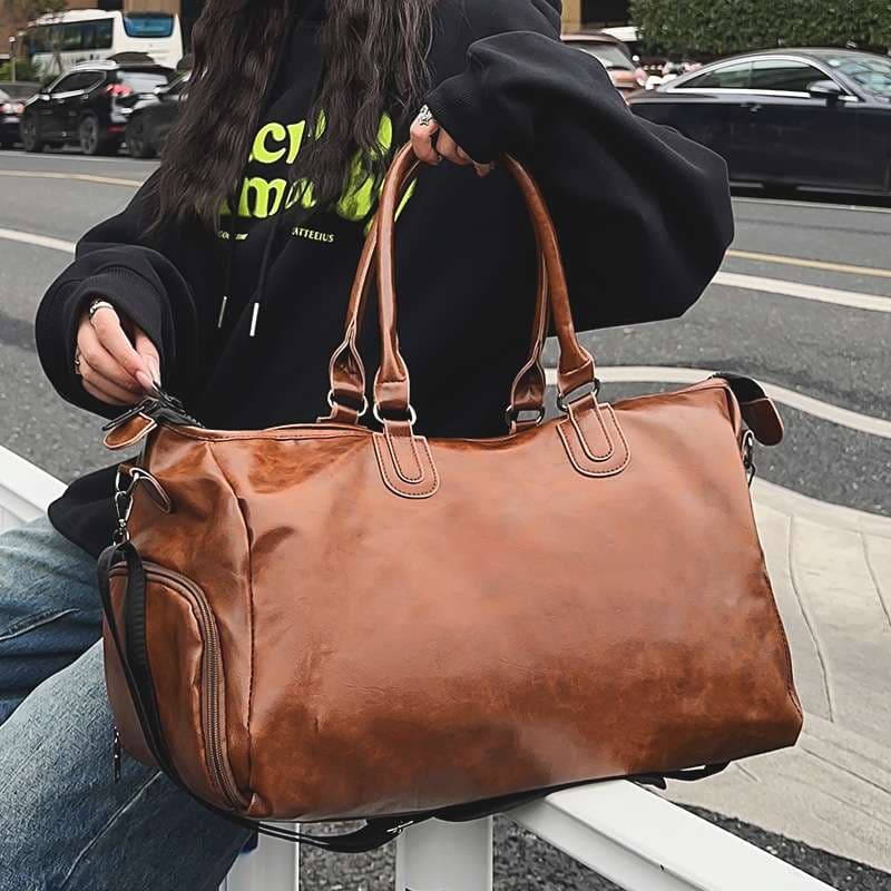 大容量レザー調トラベルボストンバッグ 35L