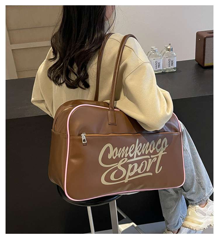 レトロスポーツ風 大容量ボストンバッグ 20L