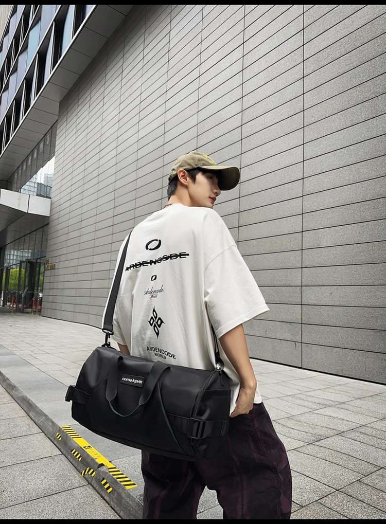多機能スポーティーボストンバッグ 30L